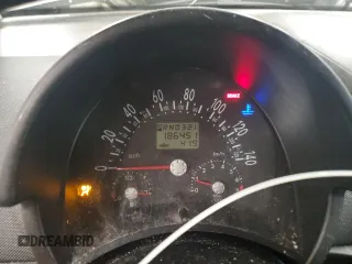 2000 Volkswagen Beetle GLS с VIN 3VWCA21C6YM444567, выставлен на аукционе Copart как лот 58412075 с пробегом 186 451 миль миль и Списание • Salvage title. История ставок и продаж доступна на DreamBid. Изображение 9.