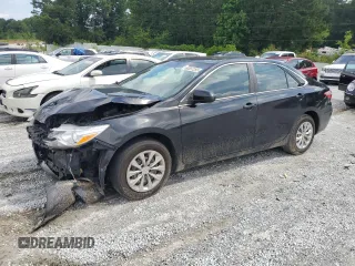 2015 Toyota Camry XLE z VIN 4T1BF1FK5FU482306, wystawiony jako Copart lot #60567255 z przebiegiem 92 214 mil mil oraz Czysty tytuł • Clean title. Historia ofert i sprzedaży dostępna na DreamBid. Obrazek 1.