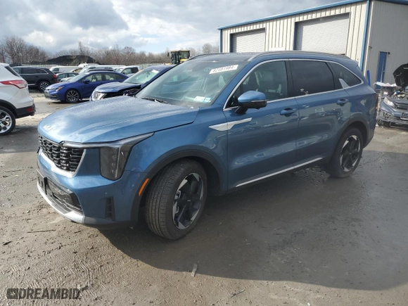 2025 Kia Sorento Plug-In Hybrid SX Prestige with VIN KNDRMDJH2S5299570, listed as a Copart auction lot 82481984 with 4,325 mi miles and Salvage Title. Bid and sale history available at carsss.com. Image 1.