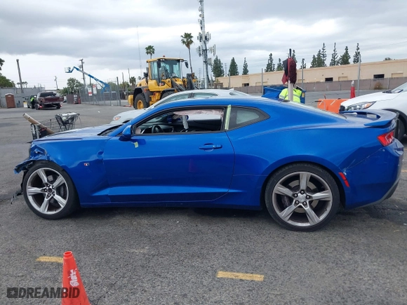 2016 Chevrolet Camaro 1SS with VIN 1G1FE1R71G0169531, listed as a IAAI auction lot 41783227 with 77,580 mi miles. Bid and sale history available at carsss.com. Image 14.