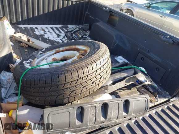 2007 Toyota Tacoma with VIN 5TENX22N57Z398175, listed as a IAAI auction lot 41269779 with 223,283 mi miles. Bid and sale history available at carsss.com. Image 12.