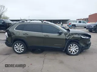 2014 Jeep Cherokee Limited with VIN 1C4PJLDS5EW283587, listed as a IAAI auction lot 41931369 with 83,463 mi miles. Bid and sale history available at carsss.com. Image 13.