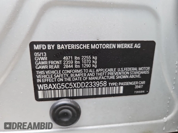2013 BMW 5 Series 528i with VIN WBAXG5C5XDD233958, listed as a Copart auction lot 84436854 with 103,543 mi miles and Clean Title. Bid and sale history available at carsss.com. Image 10.