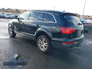 2009 Audi Q7 with VIN WA1AY74L89D010172, listed as a IAAI auction lot 40834281 with 183,081 mi miles. Bid and sale history available at carsss.com. Image 3.