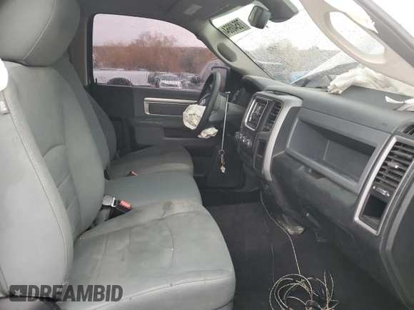 2015 Ram 1500 Tradesman z VIN 3C6JR6AT7FG618384, wystawiony jako Copart lot #78540664 z przebiegiem 55 161 mil mil oraz Szkoda całkowita • Salvage title. Historia ofert i sprzedaży dostępna na DreamBid. Obrazek 10.