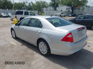 2011 Ford Fusion Hybrid with VIN 3FADP0L38BR249996, listed as a IAAI auction lot 42452194 with 111,316 mi miles and . Bid and sale history available at DreamBid. Image 3.