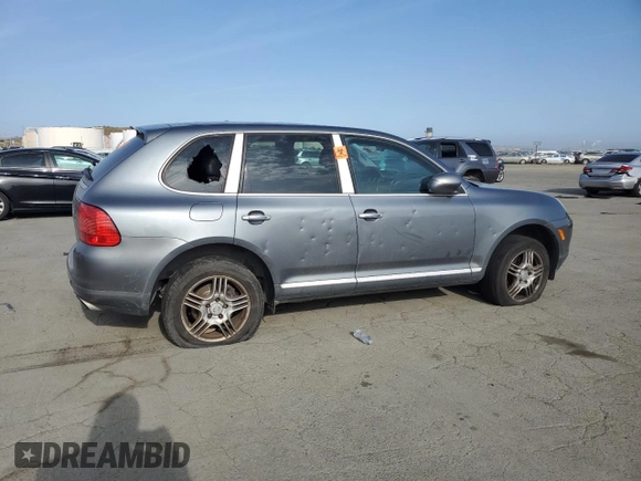 2005 Porsche Cayenne z VIN WP1AA29P65LA23655, wystawiony jako Copart lot #55174175 z przebiegiem 153 837 mil mil oraz Szkoda całkowita • Salvage title. Historia ofert i sprzedaży dostępna na DreamBid. Obrazek 3.