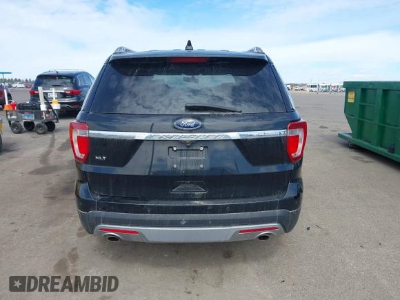 2017 Ford Explorer XLT z VIN 1FM5K7D88HGD91079, wystawiony jako IAAI lot #41843487 z przebiegiem 29 845 mil mil oraz . Historia ofert i sprzedaży dostępna na DreamBid. Obrazek 16.