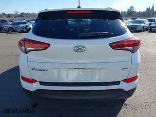 2016 Hyundai Tucson SE with VIN KM8J3CA44GU200294, listed as a IAAI auction lot 41678222 with 65,468 mi miles. Bid and sale history available at carsss.com. Image 16.