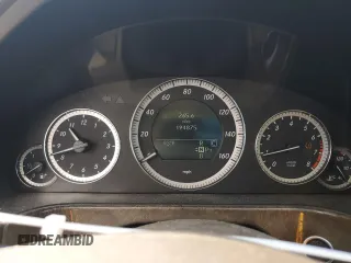 2010 Mercedes-Benz E-Class E 550 Luxury with VIN WDDHF9ABXAA138877, listed as a Copart auction lot 59443674 with 194,875 mi miles and Salvage Title. Bid and sale history available at carsss.com. Image 9.