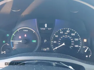 2010 Lexus RX 450h с VIN JTJBC1BA8A2402069, выставлен на аукционе IAAI как лот 41179998 с пробегом 110 877 миль миль и . История ставок и продаж доступна на DreamBid. Изображение 7.