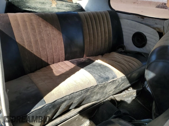 1967 Volkswagen Beetle with VIN 117141737, listed as a Copart auction lot 77373074 with 22,424 mi miles and Salvage Title. Bid and sale history available at DreamBid. Image 10.