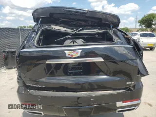 2025 Cadillac Escalade z VIN 1GYS9BRL7SR221143, wystawiony jako Copart lot #55594795 z przebiegiem 463 mil mil oraz Szkoda całkowita • Salvage title. Historia ofert i sprzedaży dostępna na DreamBid. Obrazek 6.