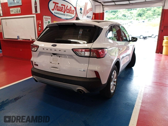 2020 Ford Escape SE with VIN 1FMCU9G68LUB14806, listed as a IAAI auction lot 42679209 with 67,593 mi miles and . Bid and sale history available at DreamBid. Image 6.