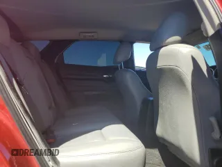 2006 Dodge Magnum R/T z VIN 2D4GV57256H121134, wystawiony jako Copart lot #49896945 z przebiegiem 83 640 mil mil oraz Szkody całkowita. Historia ofert i sprzedaży dostępna na DreamBid. Obrazek 11.