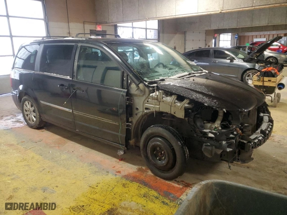 2014 Chrysler Town & Country Touring with VIN 2C4RC1BG8ER446893, listed as a Copart auction lot 45329755 with 218,519 mi miles and Salvage Title. Bid and sale history available at carsss.com. Image 4.