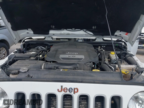 2018 Jeep Wrangler Unlimited Sahara with VIN 1C4HJWEG1JL801934, listed as a IAAI auction lot 42072968 with 112,432 mi miles and . Bid and sale history available at DreamBid. Image 10.