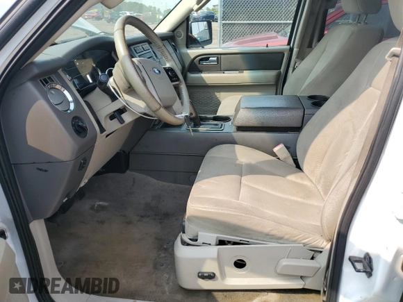 2013 Ford Expedition XLT with VIN 1FMJU1J55DEF08476, listed as a Copart auction lot 59508555 with 174,657 mi miles and Clean title. Bid and sale history available at DreamBid. Image 7.