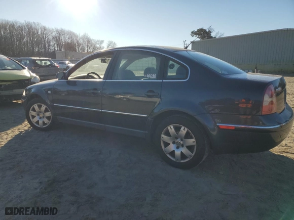 2003 Volkswagen Passat GLX with VIN WVWRH63B63P446844, listed as a Copart auction lot 86323794 with 157,023 mi miles and Clean Title. Bid and sale history available at carsss.com. Image 2.