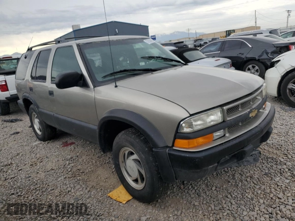 1999 Chevrolet Blazer Trailblazer z VIN 1GNDT13W9X2238417, wystawiony jako Copart lot #80087223 z przebiegiem Nie podano mil oraz Szkoda całkowita • Salvage title. Historia ofert i sprzedaży dostępna na DreamBid. Obrazek 4.