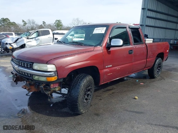 2001 Chevrolet Silverado 1500 LS with VIN 1GCEK19T41E124392, listed as a IAAI auction lot 41535247 with 306,514 mi miles. Bid and sale history available at carsss.com. Image 2.