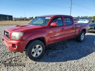 2011 Toyota Tacoma with VIN 3TMMU4FN1BM037896, listed as a Copart auction lot 84719434 with 195,590 mi miles and Salvage title. Bid and sale history available at DreamBid. Image 1.