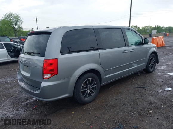 2014 Dodge Grand Caravan SXT with VIN 2C4RDGCG3ER451465, listed as a IAAI auction lot 42111958 with 176,707 mi miles and . Bid and sale history available at DreamBid. Image 4.