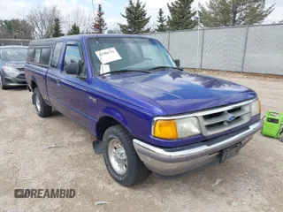 1997 Ford Ranger XL with VIN 1FTCR14A7VPA20353, listed as a IAAI auction lot 41986712 with 136,315 mi miles. Bid and sale history available at carsss.com. Image 1.