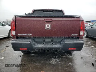 2018 Honda Ridgeline RTL-T with VIN 5FPYK3F62JB010954, listed as a Copart auction lot 44229355 with 101,797 mi miles and Clean title. Bid and sale history available at DreamBid. Image 6.