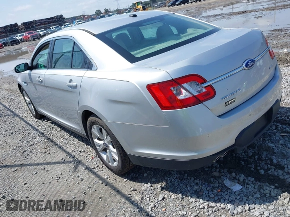 2012 Ford Taurus SEL z VIN 1FAHP2EW4CG137421, wystawiony jako IAAI lot #41915724 z przebiegiem 129 869 mil mil oraz . Historia ofert i sprzedaży dostępna na DreamBid. Obrazek 3.