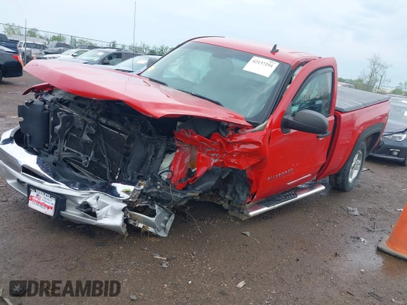 2013 Chevrolet Silverado 1500 LT with VIN 1GCNKSE07DZ108797, listed as a IAAI auction lot 42137251 with Not Provided miles and . Bid and sale history available at DreamBid. Image 2.