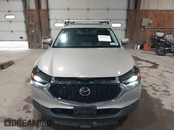 2024 Mazda CX-30 S Preferred with VIN 3MVDMBCM6RM609392, listed as a IAAI auction lot 42519708 with 40,757 mi miles and . Bid and sale history available at DreamBid. Image 13.