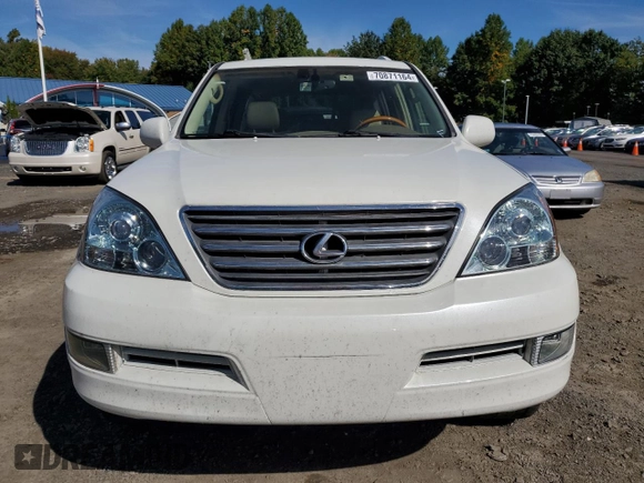 2004 Lexus GX 470 with VIN JTJBT20XX40033938, listed as a Copart auction lot 70871164 with 214,565 mi miles and Salvage Title. Bid and sale history available at carsss.com. Image 5.