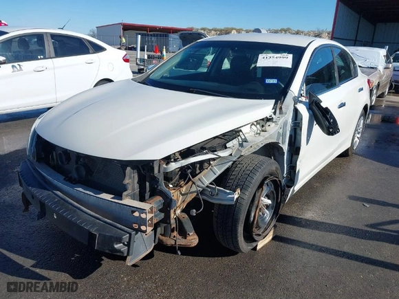 2016 Nissan Altima 2.5 SR with VIN 1N4AL3AP7GN366548, listed as a IAAI auction lot 41354999 with 90,565 mi miles. Bid and sale history available at carsss.com. Image 6.