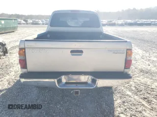2003 Toyota Tacoma PreRunner z VIN 5TEGM92N33Z215411, wystawiony jako Copart lot #49573225 z przebiegiem 255 517 mil mil oraz Czysty tytuł • Clean title. Historia ofert i sprzedaży dostępna na DreamBid. Obrazek 6.