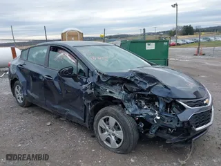 2016 Chevrolet Cruze LS with VIN 1G1BC5SM6G7312721, listed as a IAAI auction lot 41100391 with 63,935 mi miles. Bid and sale history available at carsss.com. Image 6.