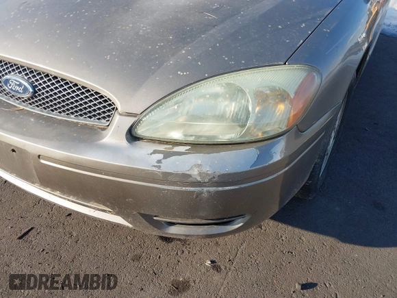 2004 Ford Taurus SES with VIN 1FAFP55S74A116833, listed as a IAAI auction lot 39086934 with Not provided miles and . Bid and sale history available at DreamBid. Image 6.