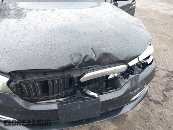 2018 BMW 5 Series 540i xDrive with VIN WBAJE7C59JWC55346, listed as a IAAI auction lot 42300109 with 107,868 mi miles and . Bid and sale history available at DreamBid. Image 6.