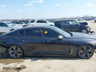 2018 Kia Stinger GT with VIN KNAE35LCXJ6035589, listed as a IAAI auction lot 41518175 with 1 mi miles. Bid and sale history available at carsss.com. Image 13.