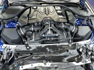 2022 BMW M5 z VIN WBS83CH03NCK43106, wystawiony jako Copart lot #60097435 z przebiegiem 189 mil mil oraz Szkoda całkowita • Salvage title. Historia ofert i sprzedaży dostępna na DreamBid. Obrazek 11.