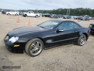 2004 Mercedes-Benz SL-Class with VIN WDBSK75F84F075216, listed as a Copart auction lot 53121515 with 0 mi miles and Salvage Title. Bid and sale history available at carsss.com. Image 1.