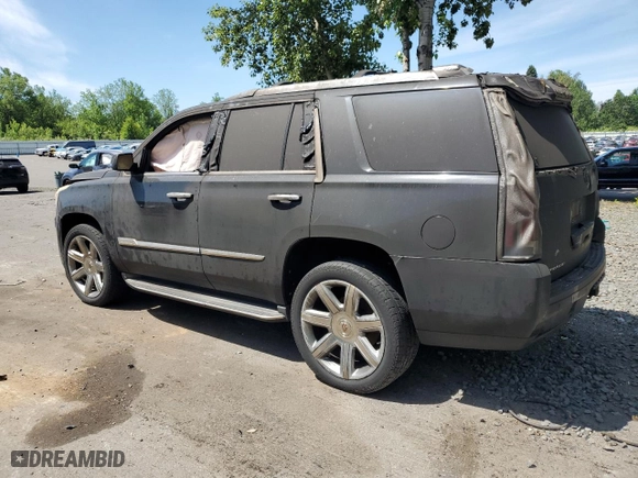 2015 Cadillac Escalade Luxury with VIN 1GYS4BKJ8FR229040, listed as a Copart auction lot 58475784 with 0 mi miles and Salvage Title. Bid and sale history available at carsss.com. Image 2.