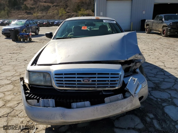 2005 Ford Crown Victoria LX with VIN 2FAFP74W85X121659, listed as a Copart auction lot 44399655 with 145,525 mi miles and Salvage Title. Bid and sale history available at carsss.com. Image 5.