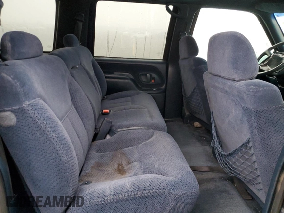 1997 Chevrolet Suburban with VIN 3GNFK16R0VG152063, listed as a Copart auction lot 78105254 with 187,299 mi miles and Salvage Title. Bid and sale history available at carsss.com. Image 11.