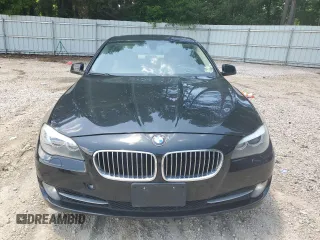 2013 BMW 5 Series 528i xDrive with VIN WBAXH5C55DDW16395, listed as a Copart auction lot 65397985 with 161,661 mi miles and Clean title. Bid and sale history available at DreamBid. Image 5.