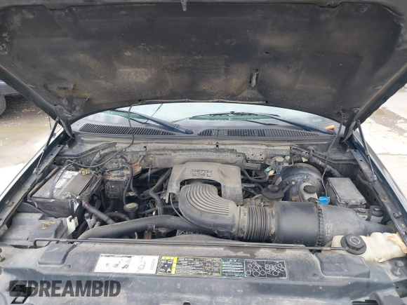 2002 Ford F-150 XL z VIN 2FTRX18L92CA15504, wystawiony jako IAAI lot #42165174 z przebiegiem Nie podano mil oraz . Historia ofert i sprzedaży dostępna na DreamBid. Obrazek 10.