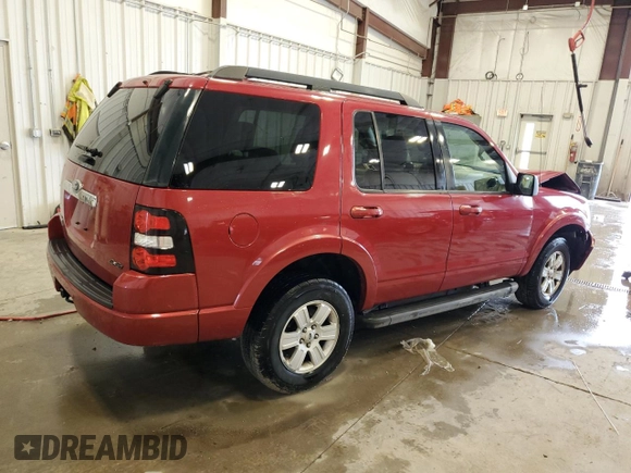 2010 Ford Explorer XLT с VIN 1FMEU7DE3AUA67478, выставлен на аукционе Copart как лот 57434355 с пробегом 159 172 миль миль и Списание • Salvage title. История ставок и продаж доступна на DreamBid. Изображение 3.