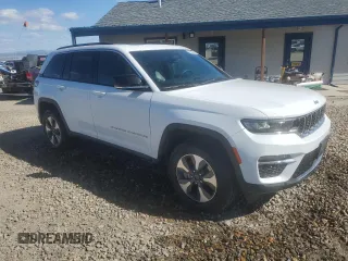 2024 Jeep Grand Cherokee with VIN 1C4RJYB69RC120685, listed as a Copart auction lot 63274645 with 40,691 mi miles and Clean title. Bid and sale history available at DreamBid. Image 4.
