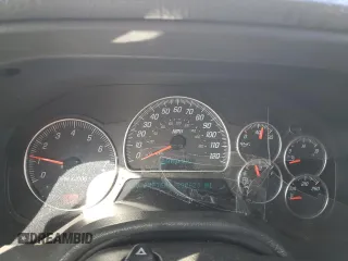 2003 GMC Envoy SLT z VIN 1GKET16S736179347, wystawiony jako Copart lot #52370775 z przebiegiem 230 623 mil mil oraz Szkoda całkowita • Salvage title. Historia ofert i sprzedaży dostępna na DreamBid. Obrazek 9.