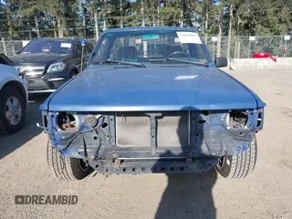 1987 Toyota Pickup with VIN JT4RN50RXH0283460, listed as a IAAI auction lot 42086809 with 183,562 mi miles and . Bid and sale history available at DreamBid. Image 6.